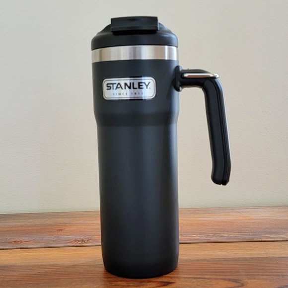 Stanley Dining Stanley Classic Twinlock Travel Mug With Steel Loop